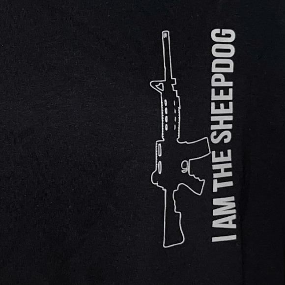 Blue Line I Am The SheepDog T-Shirt  Law Enforcement LEO Police Peacemakers Sz L - Picture 1 of 7